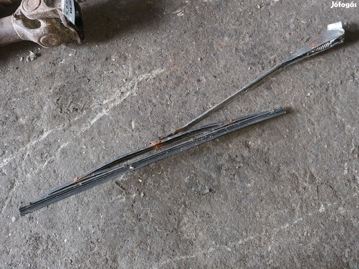 Lada Niva Jobb Első Ablaktörlő Kar