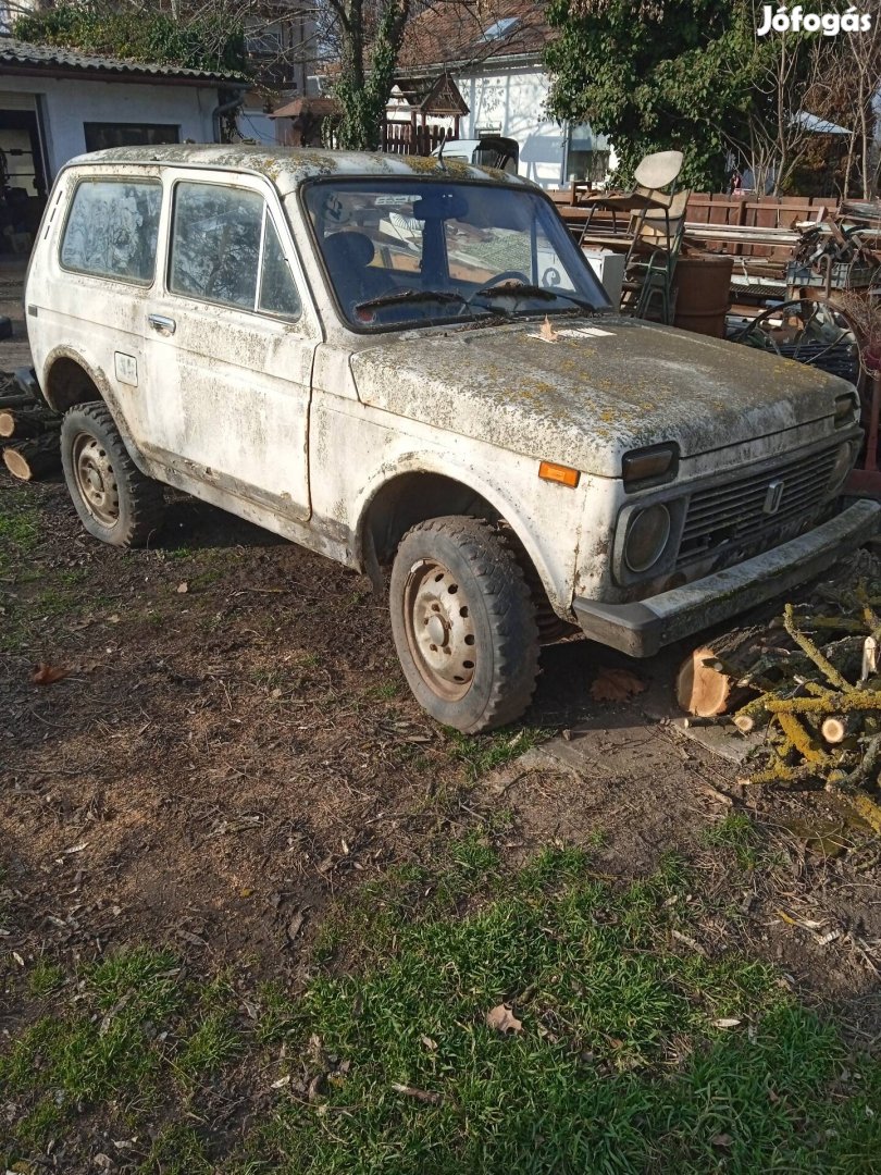 Lada Niva eladó csere is érdekel 