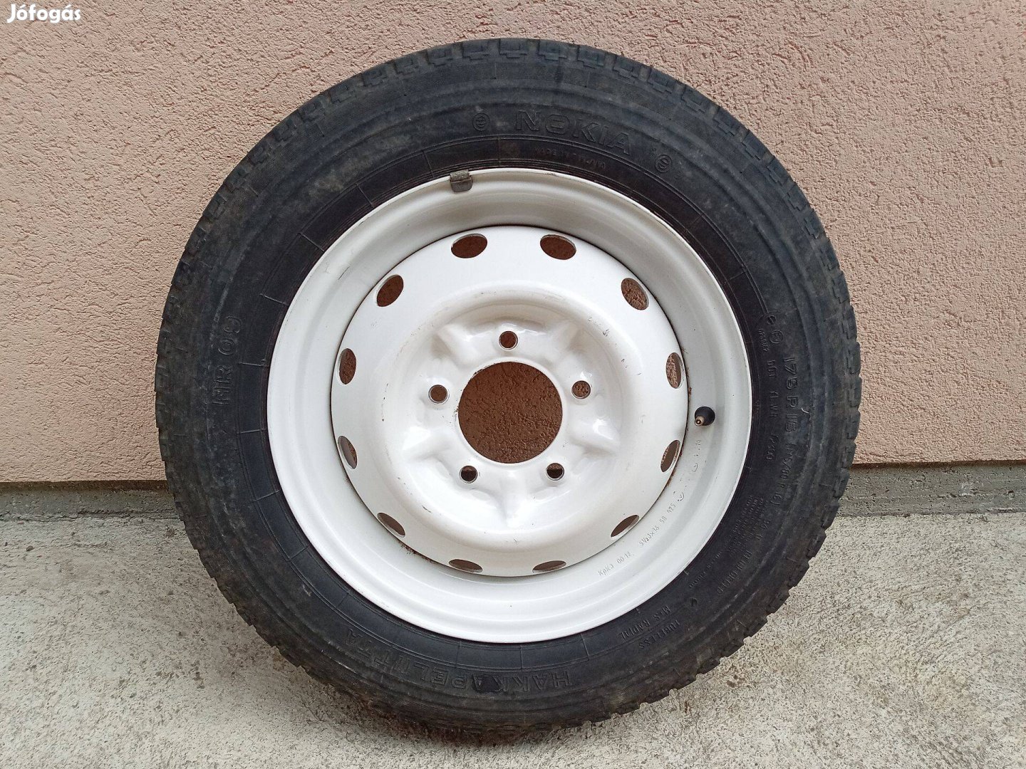 Lada Niva gyári fehér acélfelni