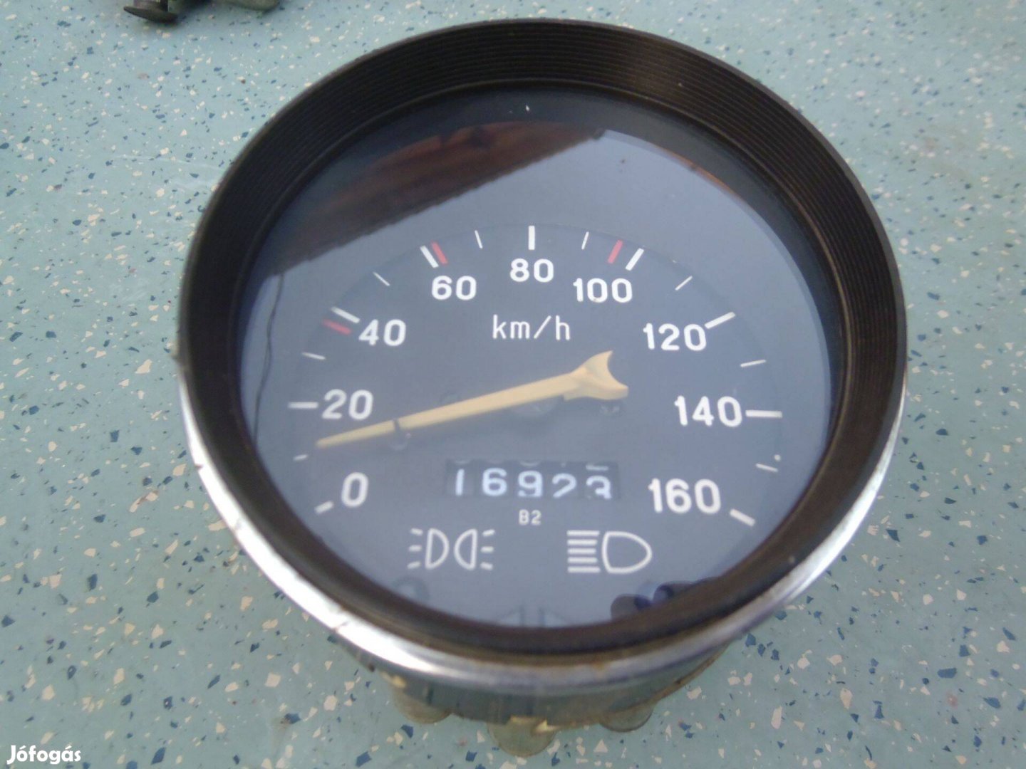 Lada Niva kocka 1500 1600 Km óra szép és működik