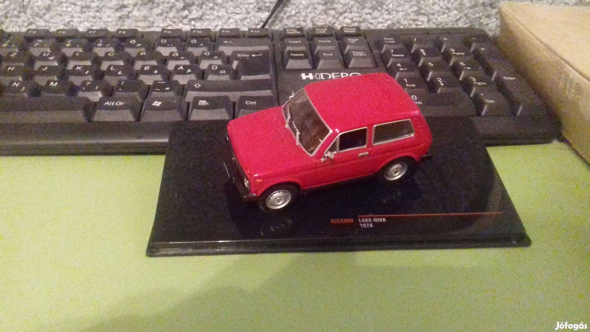 Lada Niva modellautó -1:43-as méret