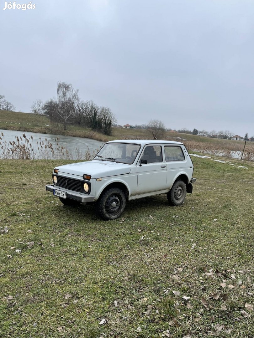 Lada Niva vásárolnak