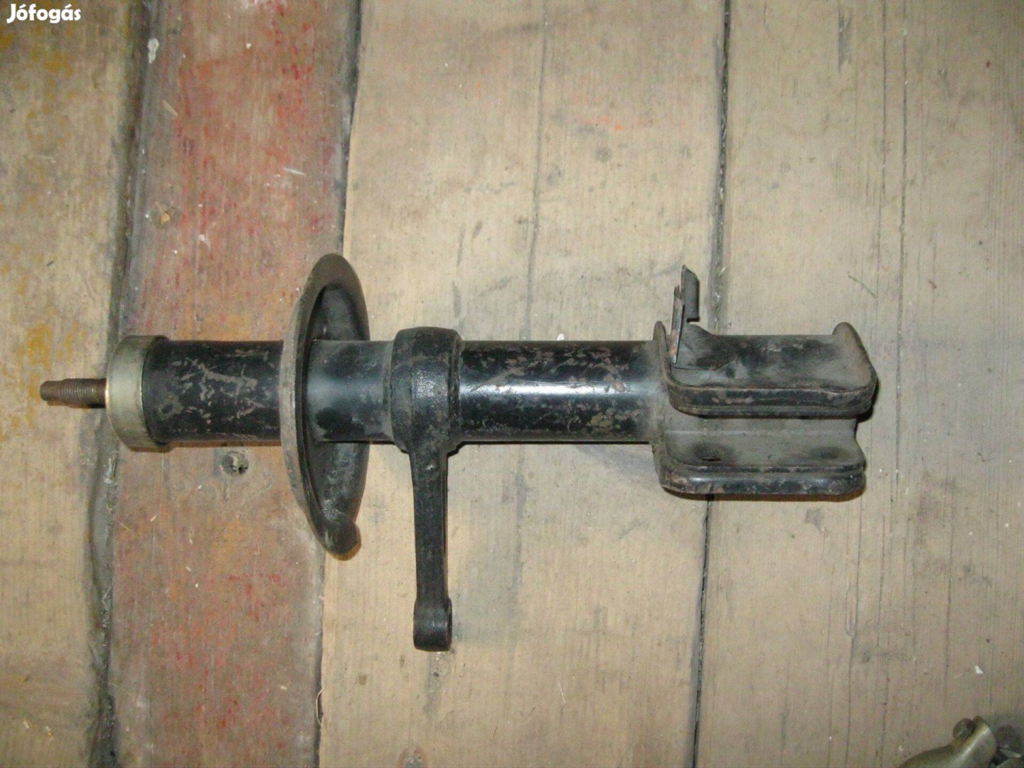 Lada Samara jobb első lengéscsillapító gólyaláb új, gyári orosz