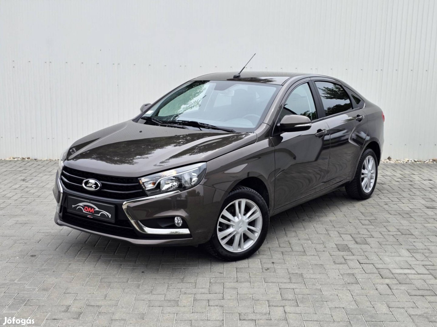 Lada Vesta 1.6 Lux (Automata) Navi.Kamera.PDC.Ü...