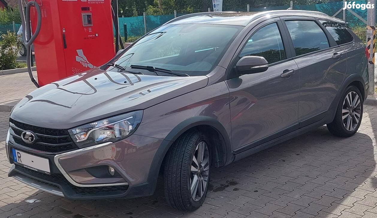 Lada Vesta SW Cross