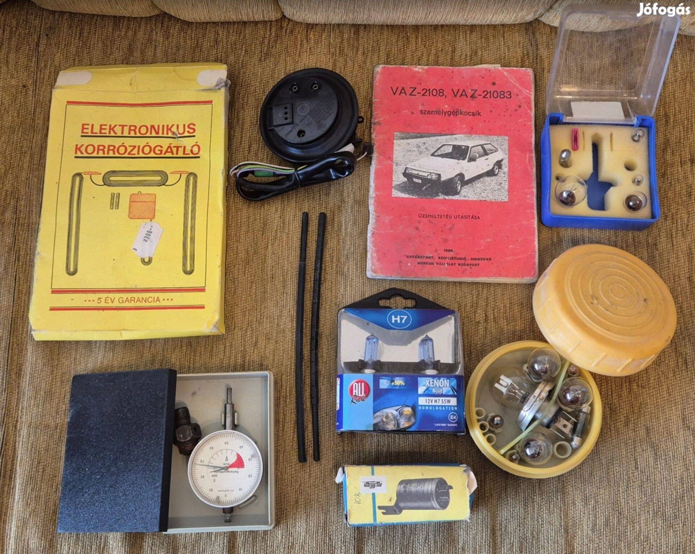 Lada, Trabant alkatrészek, izzók, miegymás