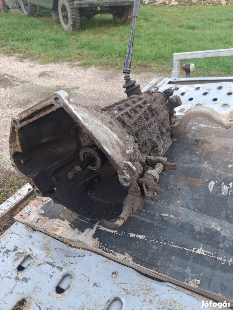 Lada / Lada Niva 4 sebességes váltó 