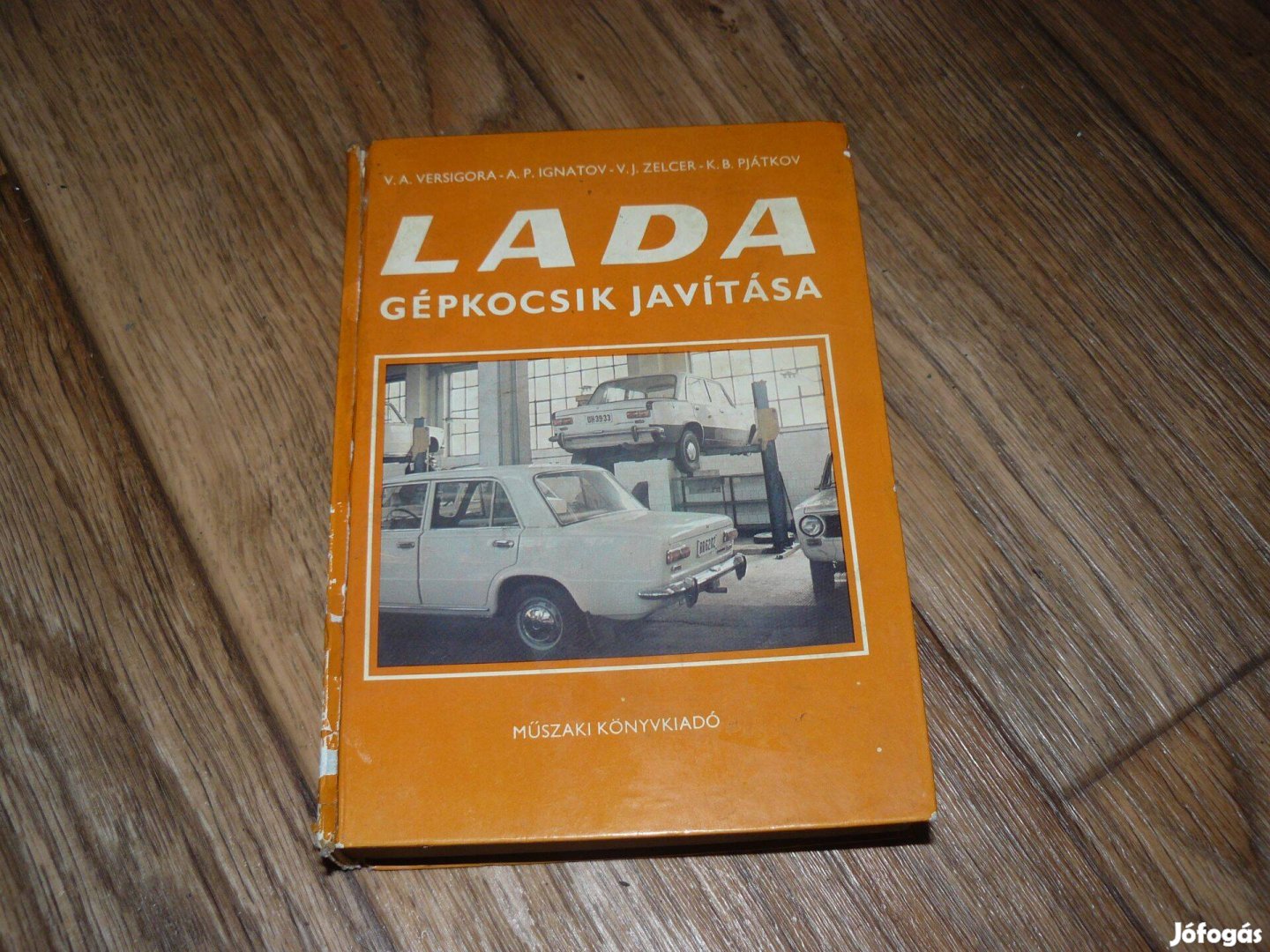 Lada - Zsiguli javítási könyv