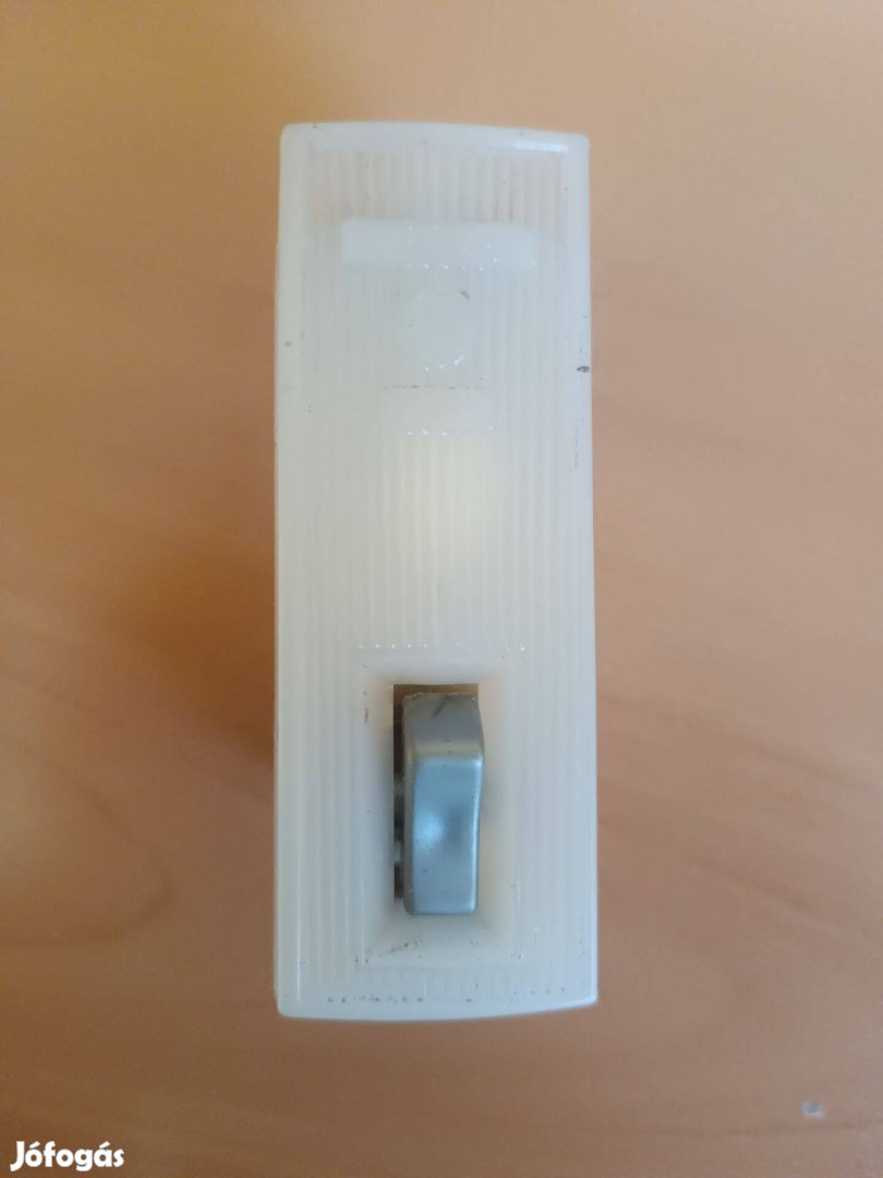 Lada belső világítás Szürke gombos