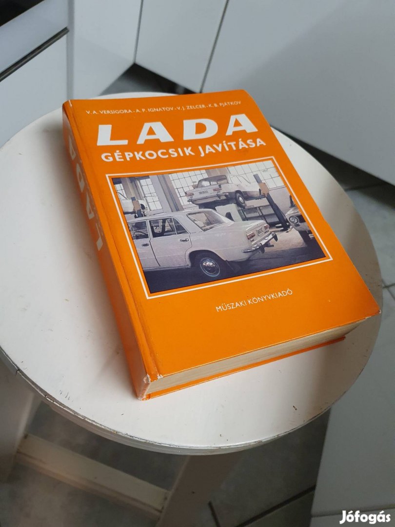 Lada gépkocsik javítása könyv 1980 vintage retro