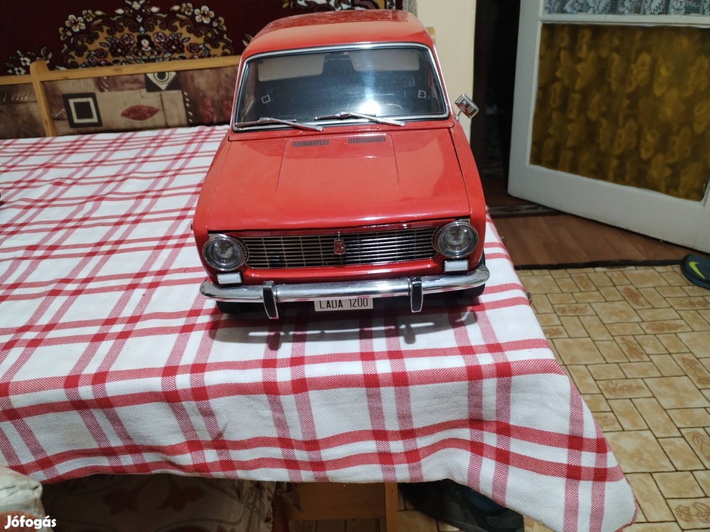 Lada makett 1:8 méret arányú 