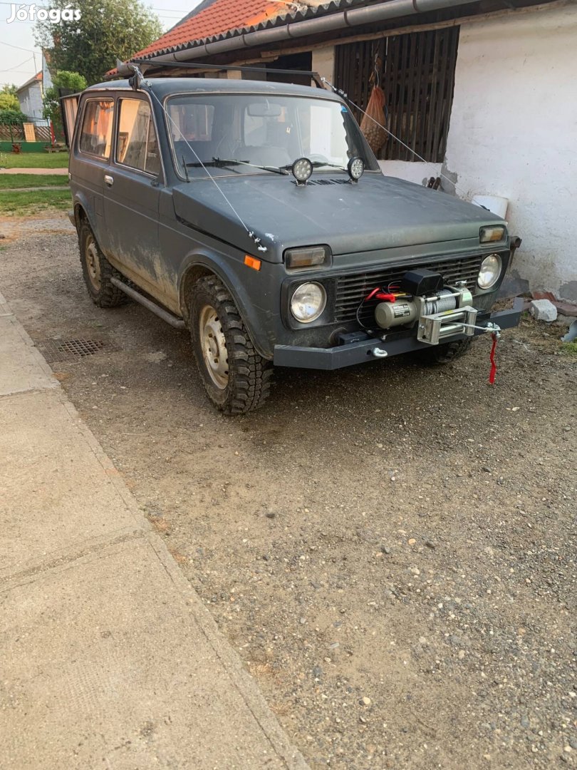 Lada niva 1.6