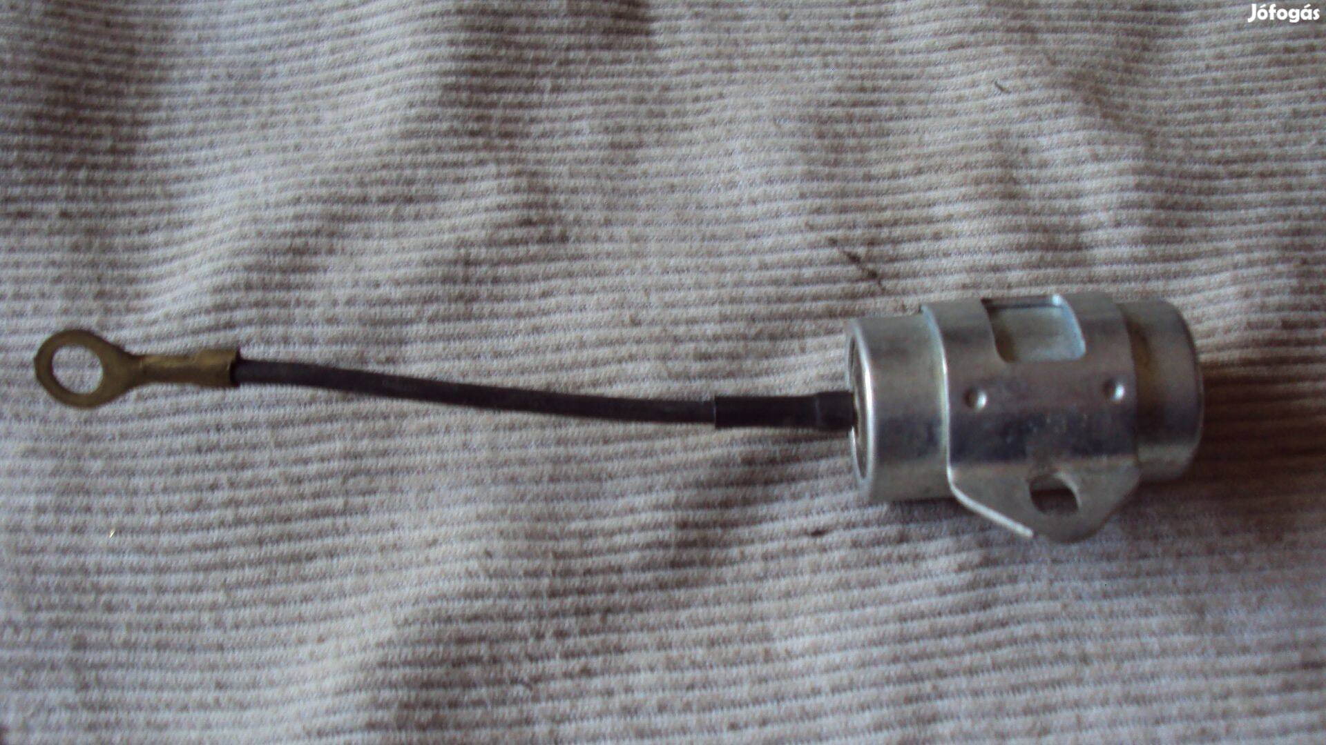 Lada zsiguli gyújtás kondenzátor