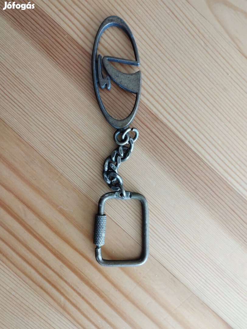 Lada zsiguli kulcstartó fém