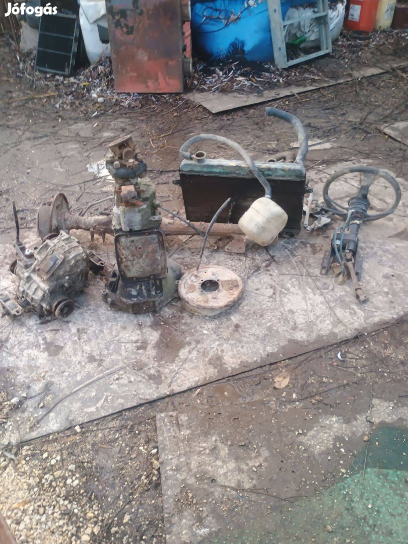 Ladaníva 1.6 .alkatrészei eladók