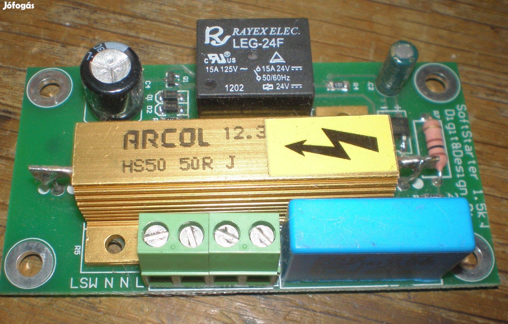 Lágyindító szoftstarter 1,5kW, 240V 6,25A