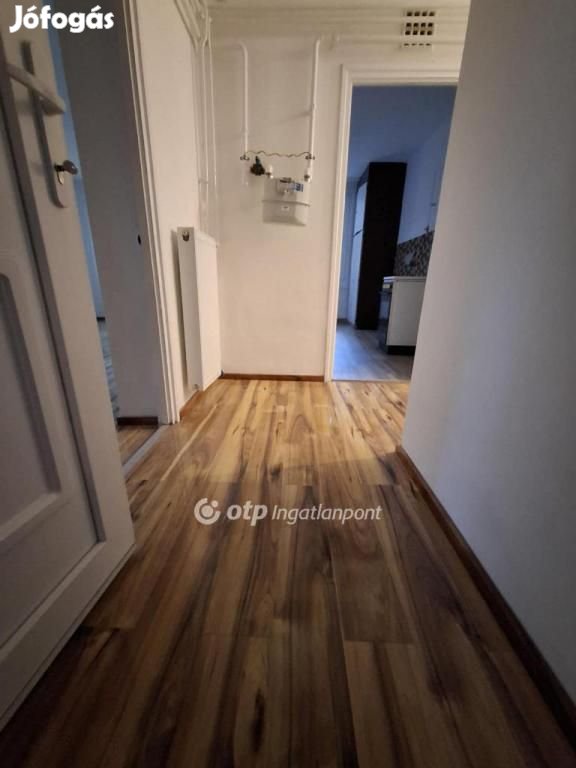 Lajosmizsei eladó 59 nm-es lakás