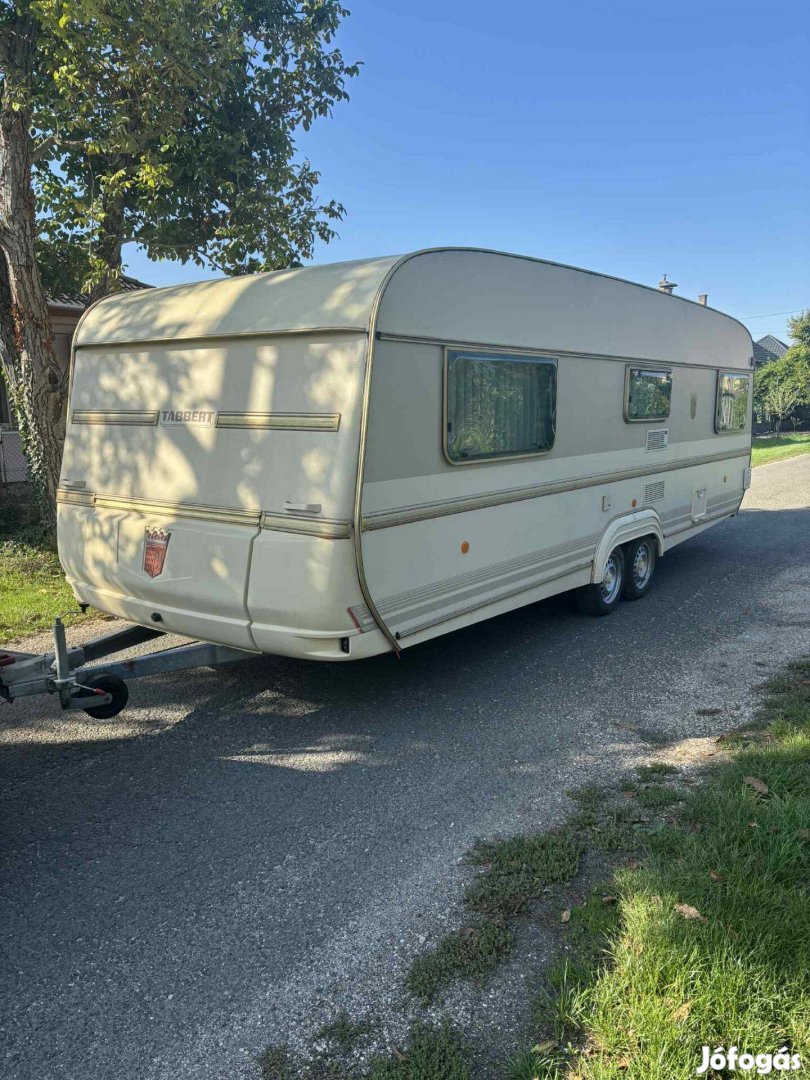 Lakókocsi Tabbert 650