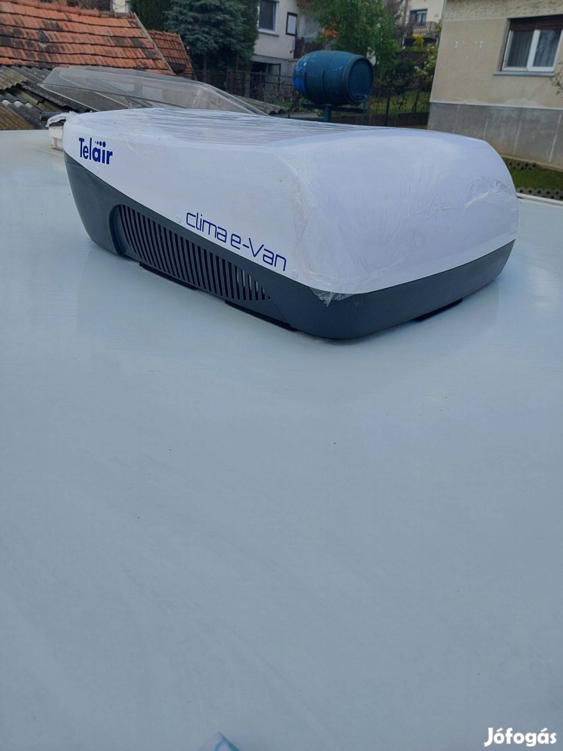 Lakókocsi Telair Clima e-Van 5400H tetőklíma