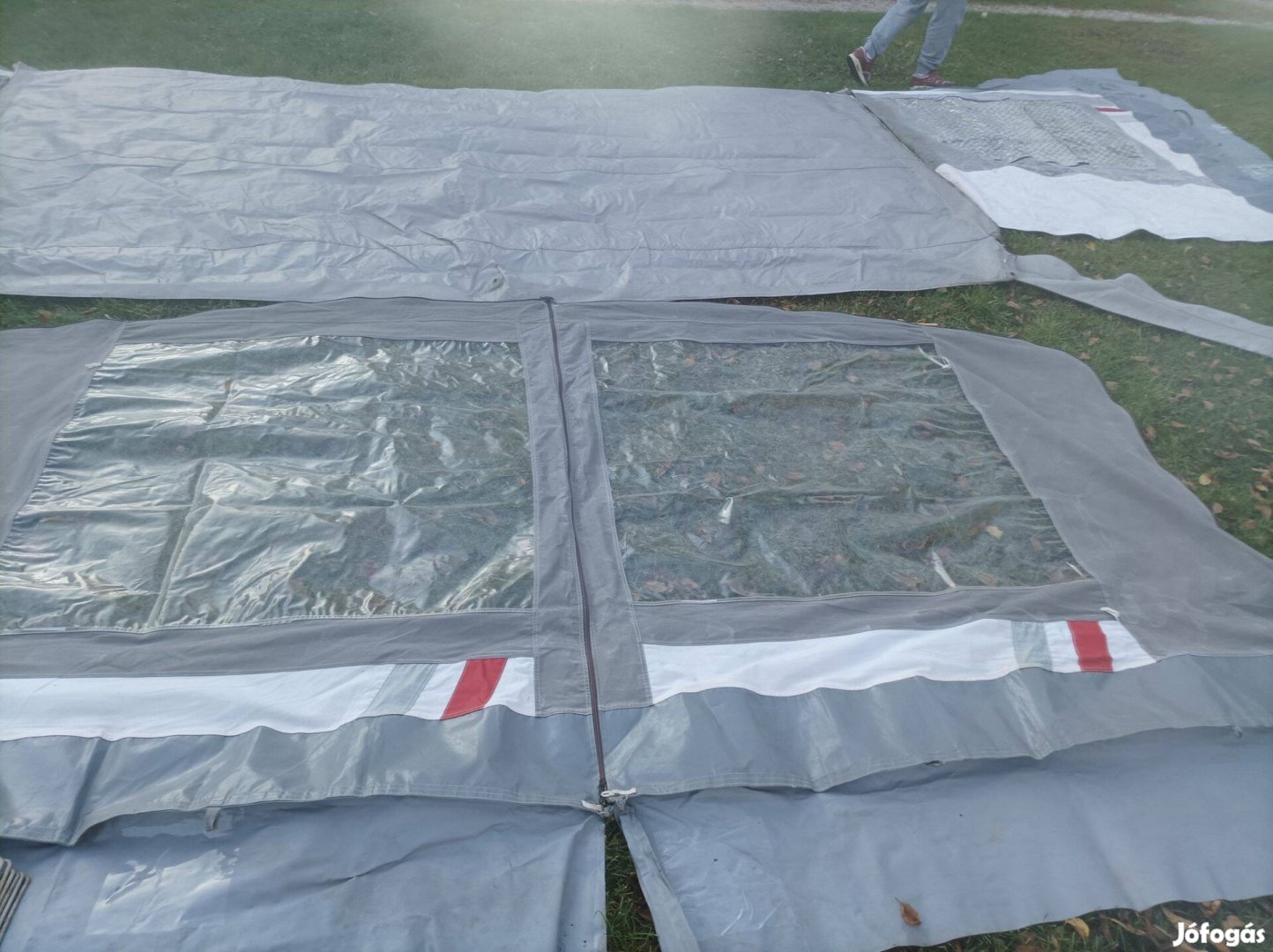 Lakókocsi elősátor eladó!