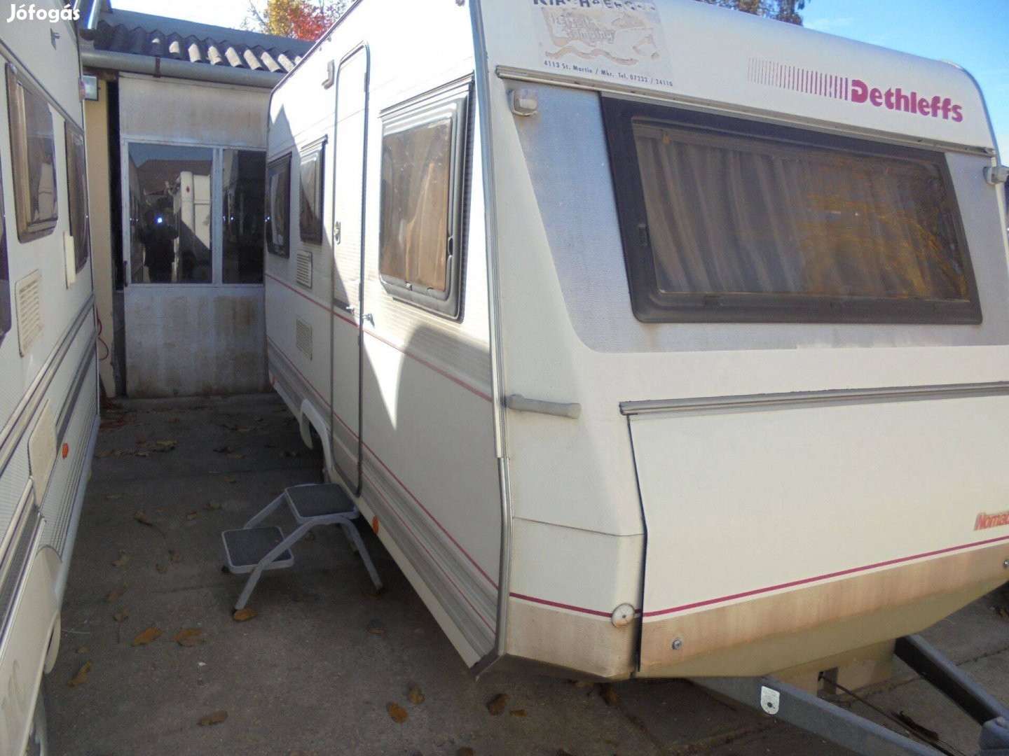 Lakókocsi telepítésre vagy forgalomba helyezhető