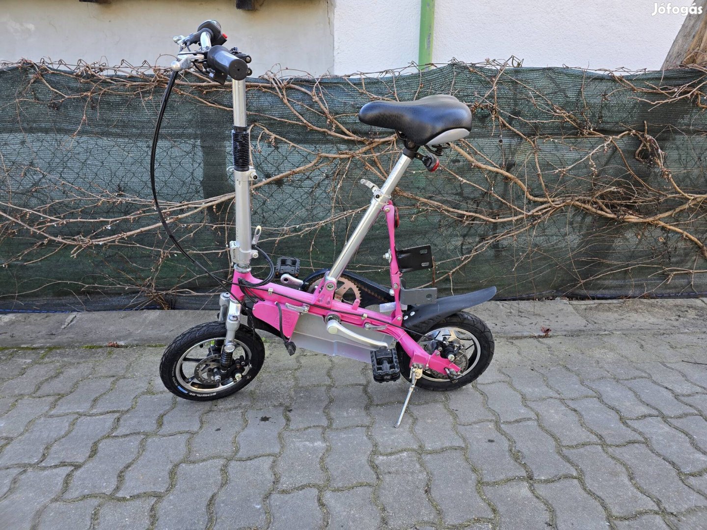 Lakókocsihoz elektromos összecsukható kerékpár eladó