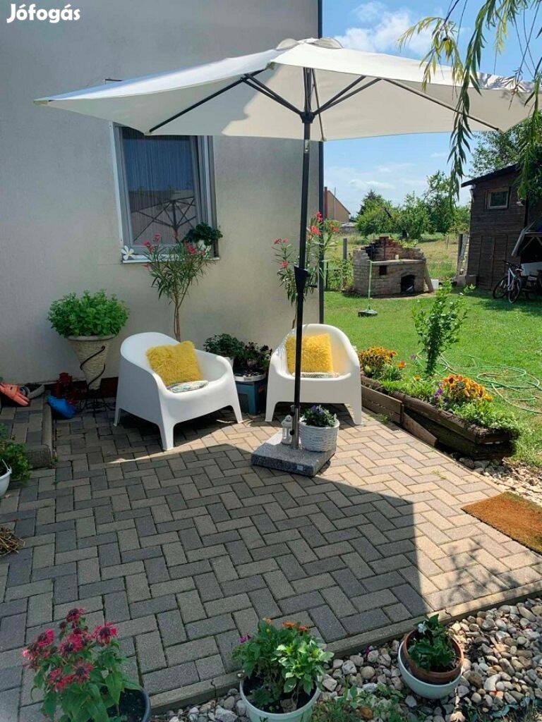 Lakóparki Családi Ház Polgárdin Eladó !