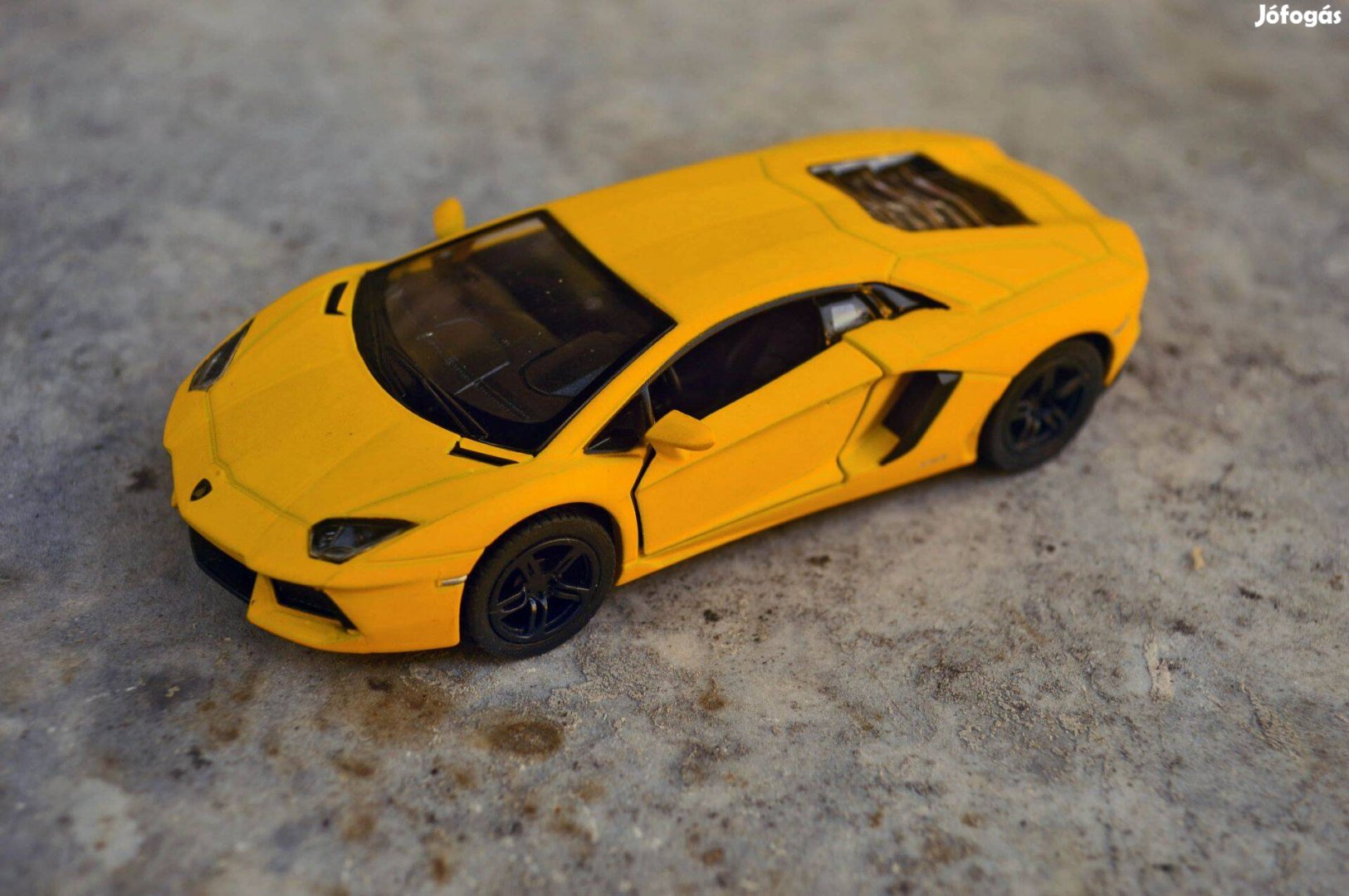 Lamborghini Aventador Kinksmart