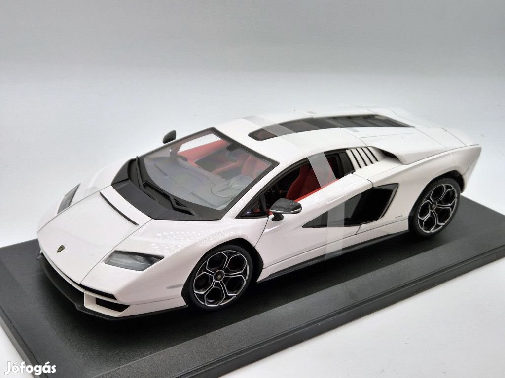 Lamborghini Countach Lpi 800-4 (2021) - Maisto - 1:18