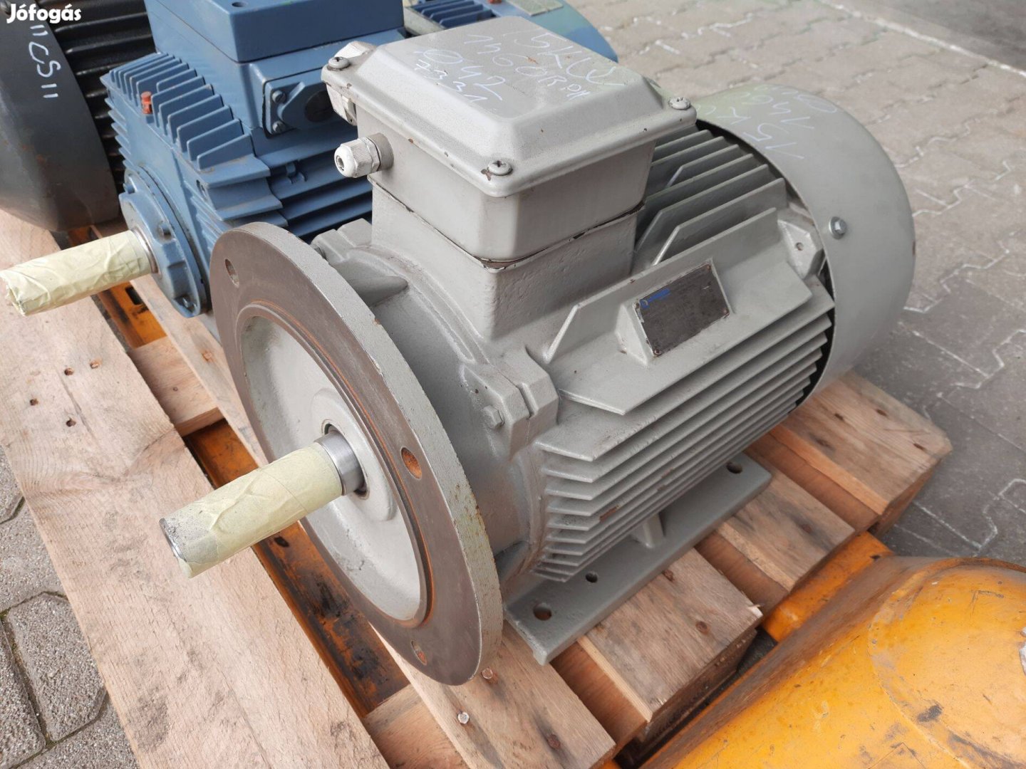 Lammers villanymotor (azonosító: 7331) teljesítmény: 15kW, 1460 ford