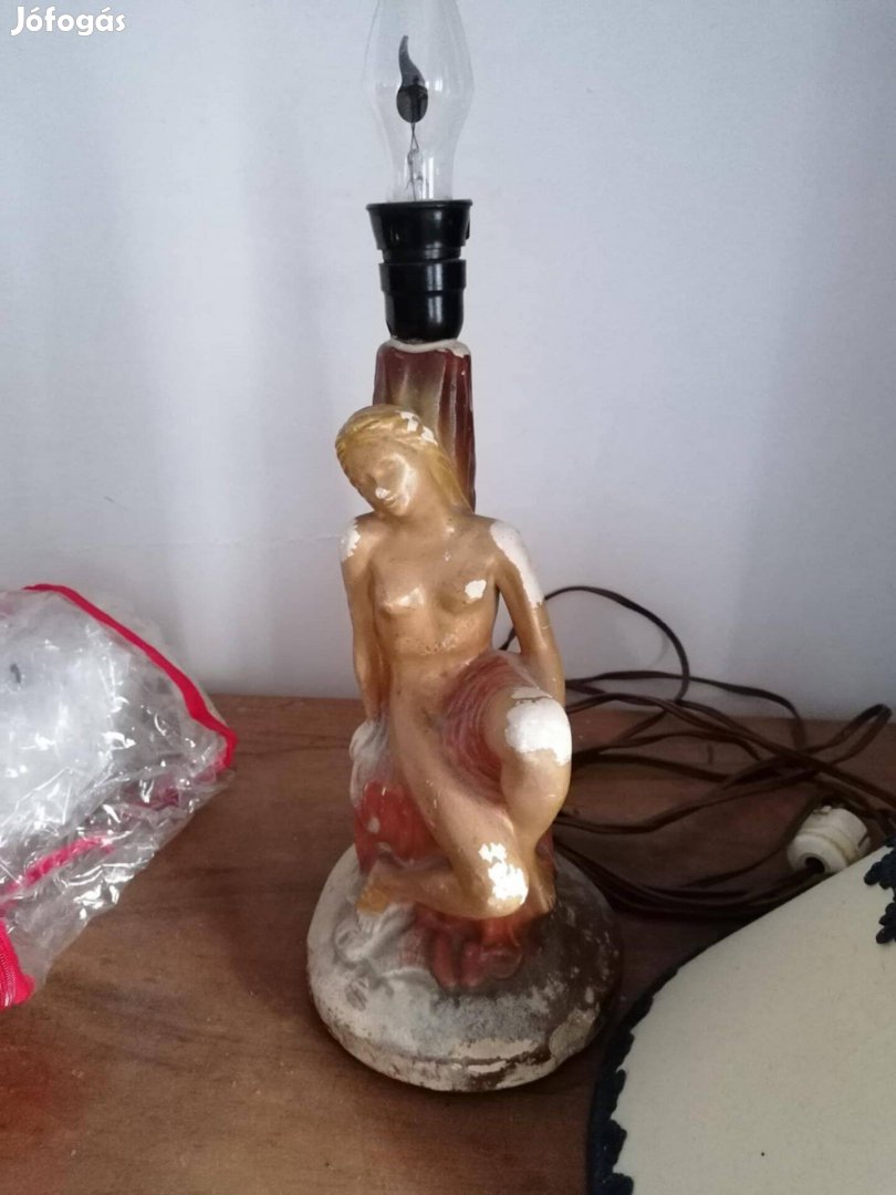 Lámpa, női akt asztali