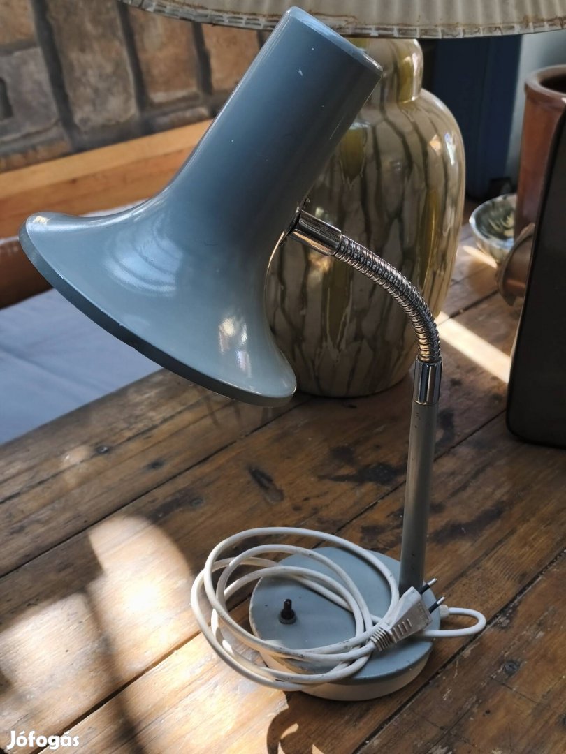 Lámpa asztali