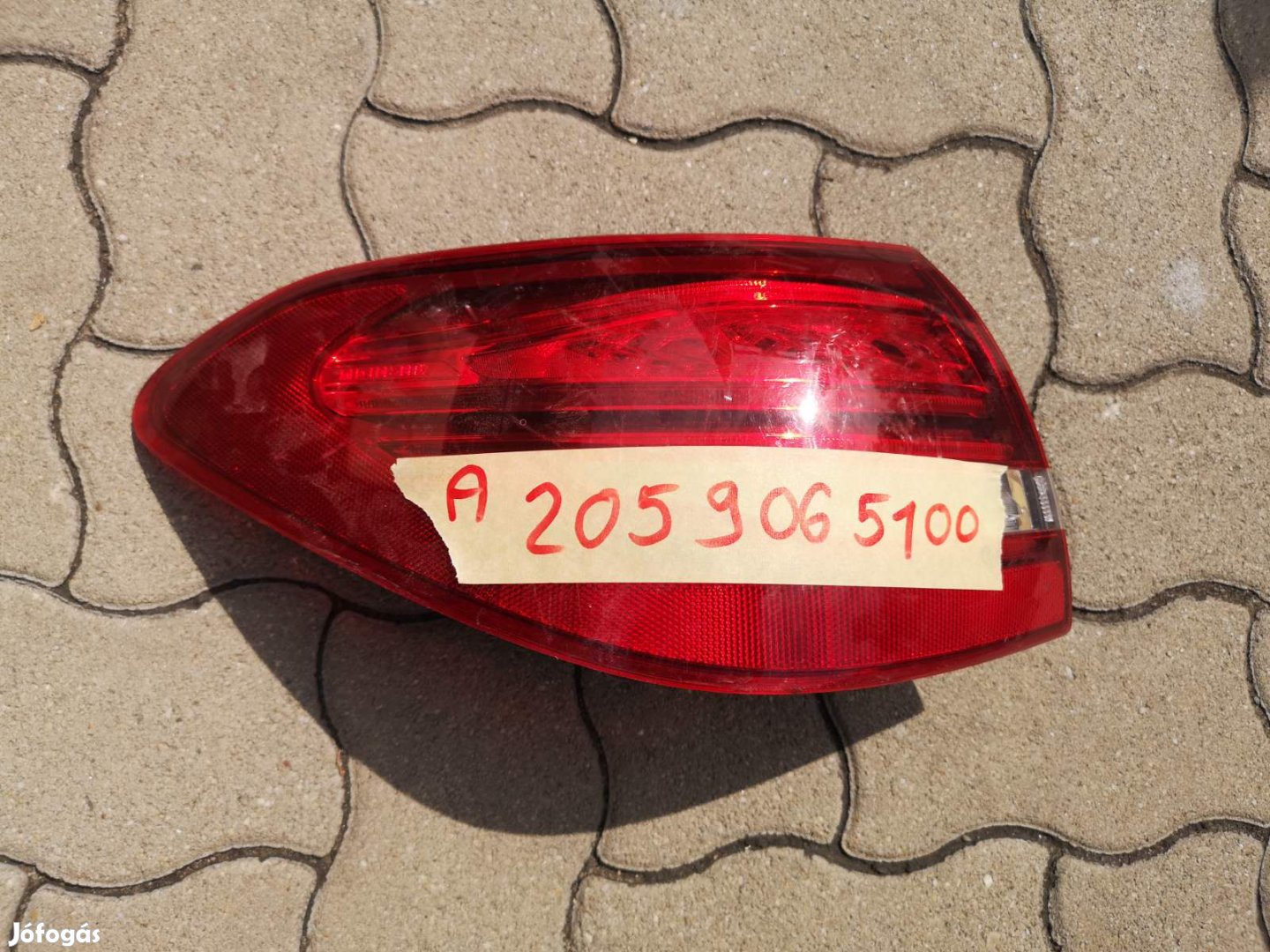 Lámpa hátsó w205 bal eladó