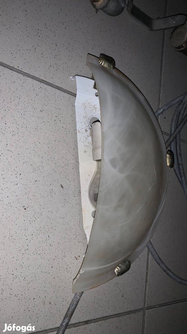 Lámpabura Es Sullyesztett Lámpa Eladó