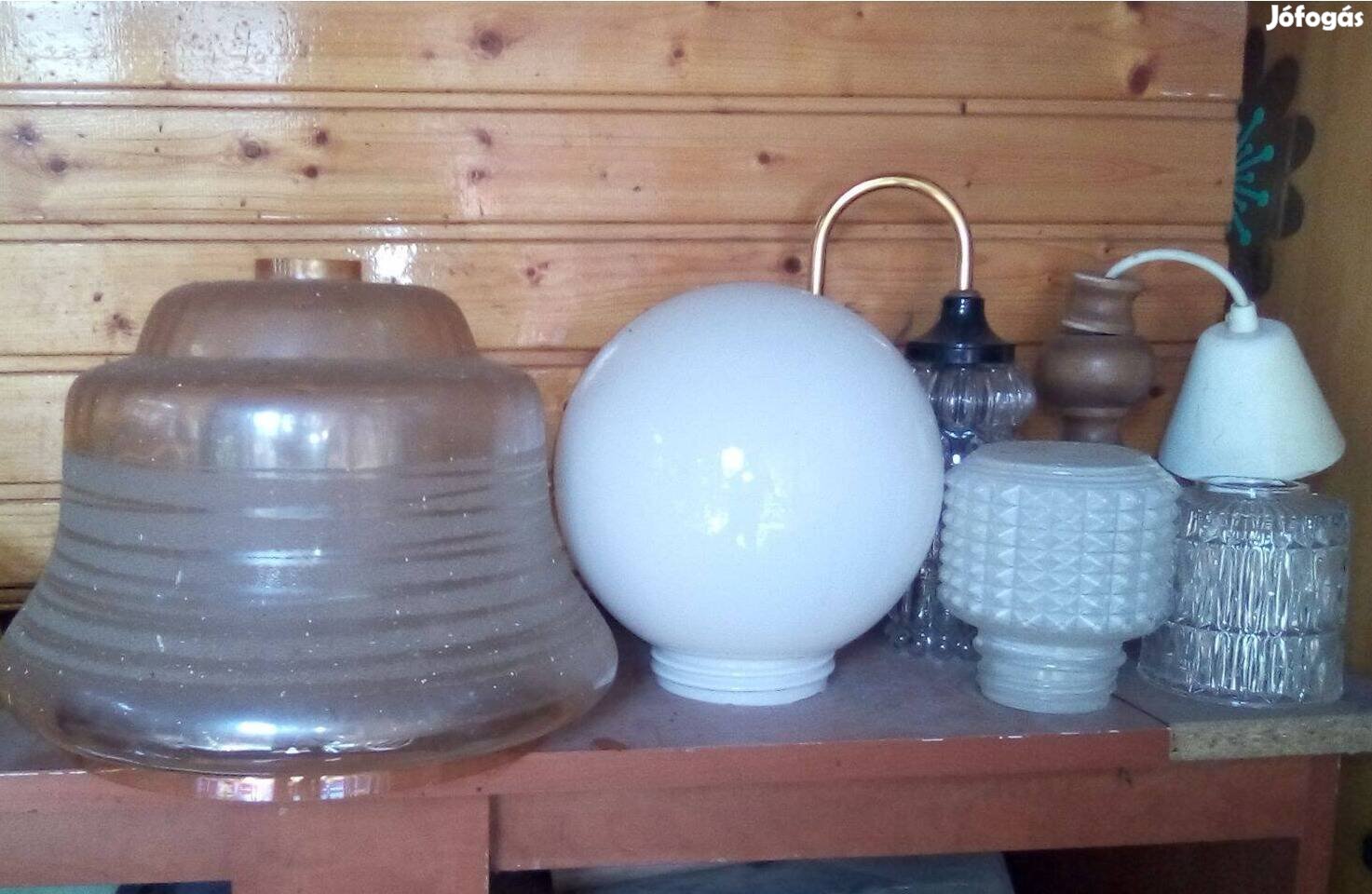 Lámpabúrák újszerűek Gömb, fűrdőszobai, falilámpák1000 ftdb
