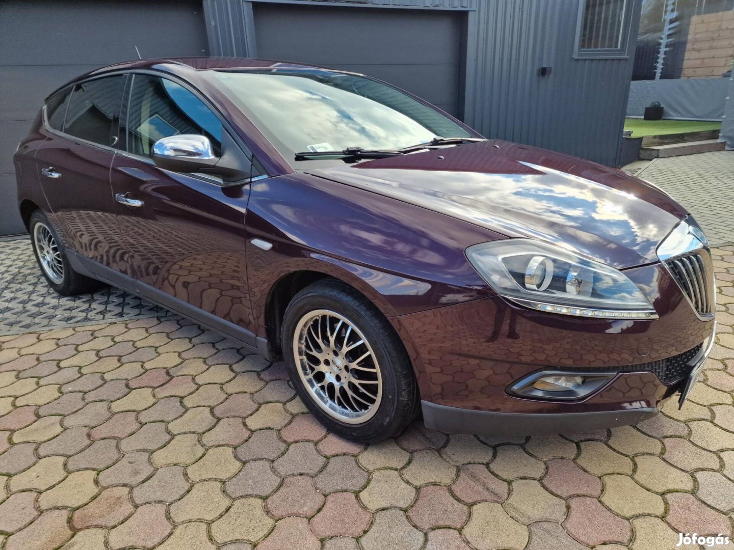 Lancia DELTA 1.4 T-Jet Oro Nagyon Szép Padlizsá...