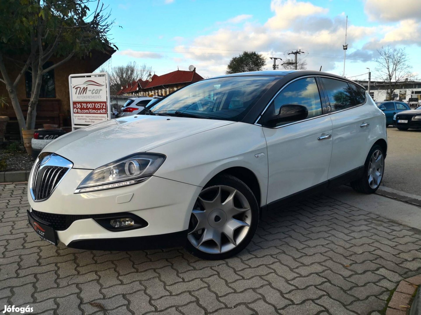 Lancia DELTA 1.8 Di-T Platino Sporttronic 143.6...