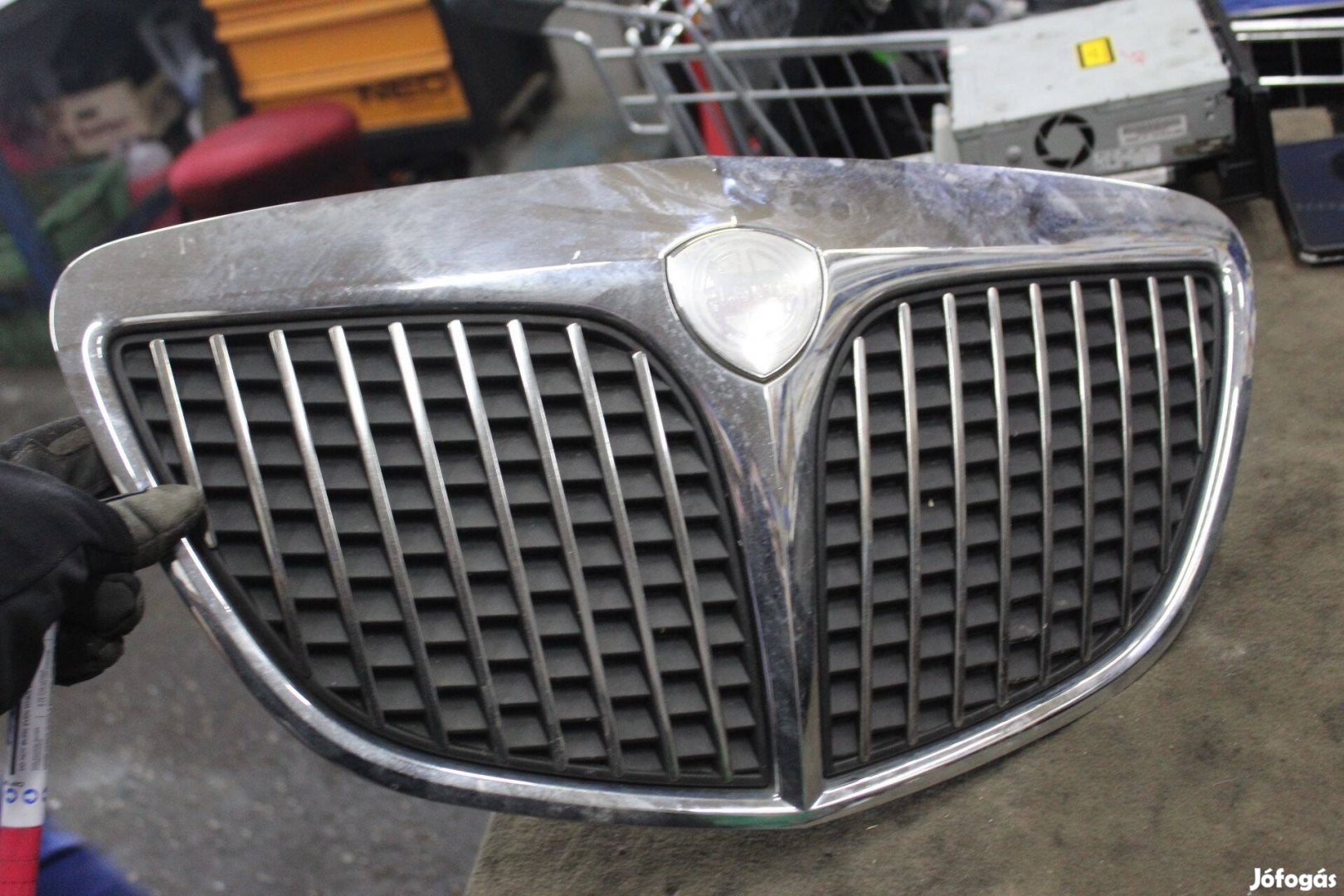 Lancia Musa 2004-2012 hűtőrács 735349457