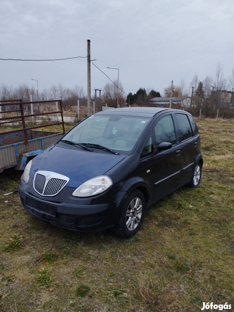 Lancia Musa alkatrészek