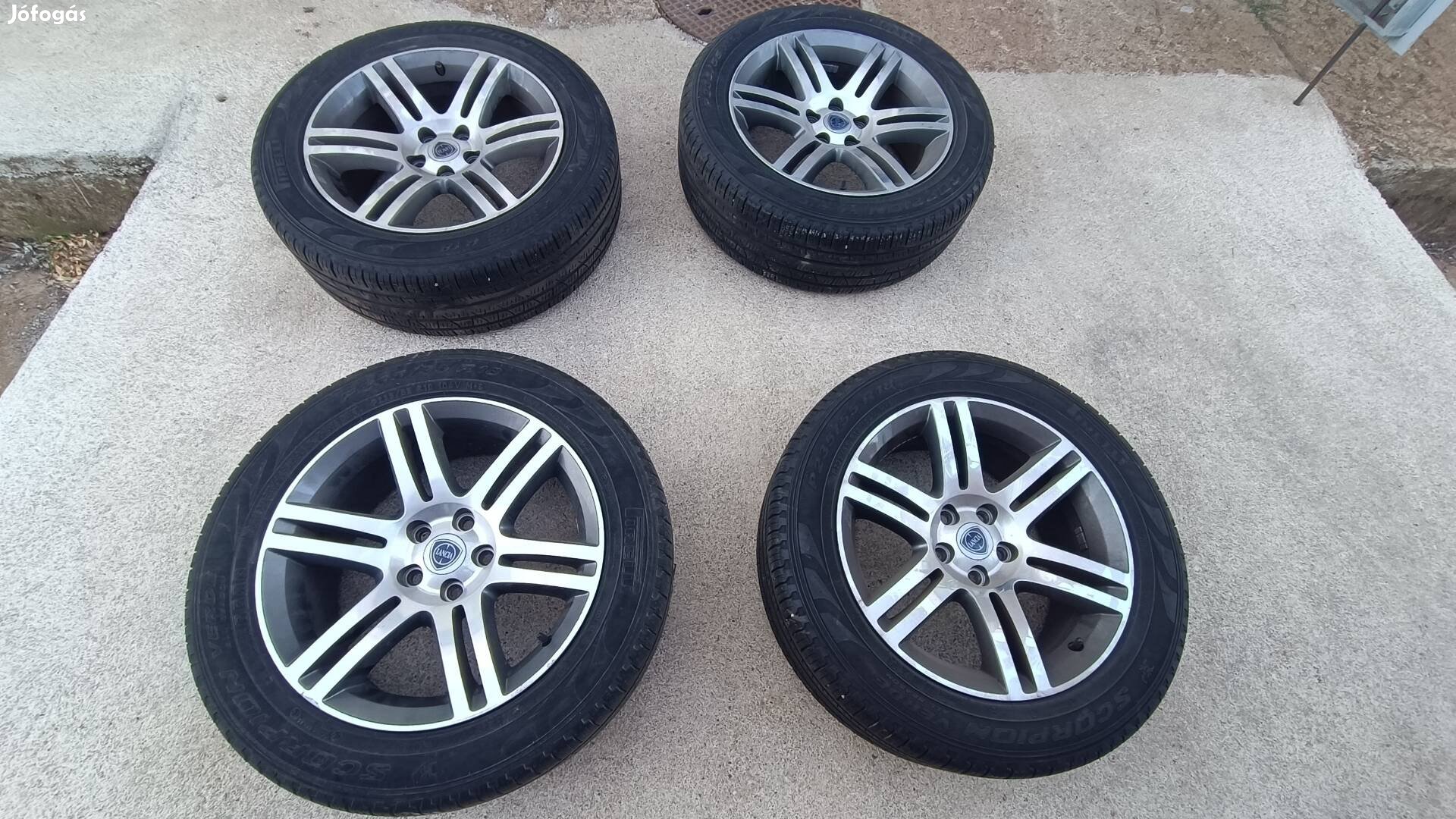 Lancia Thema gyári 18 felni garnitúra 5x114.3 Chrysler 300c