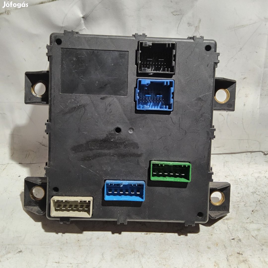 Lancia Thesis 60679967 számú elektronika