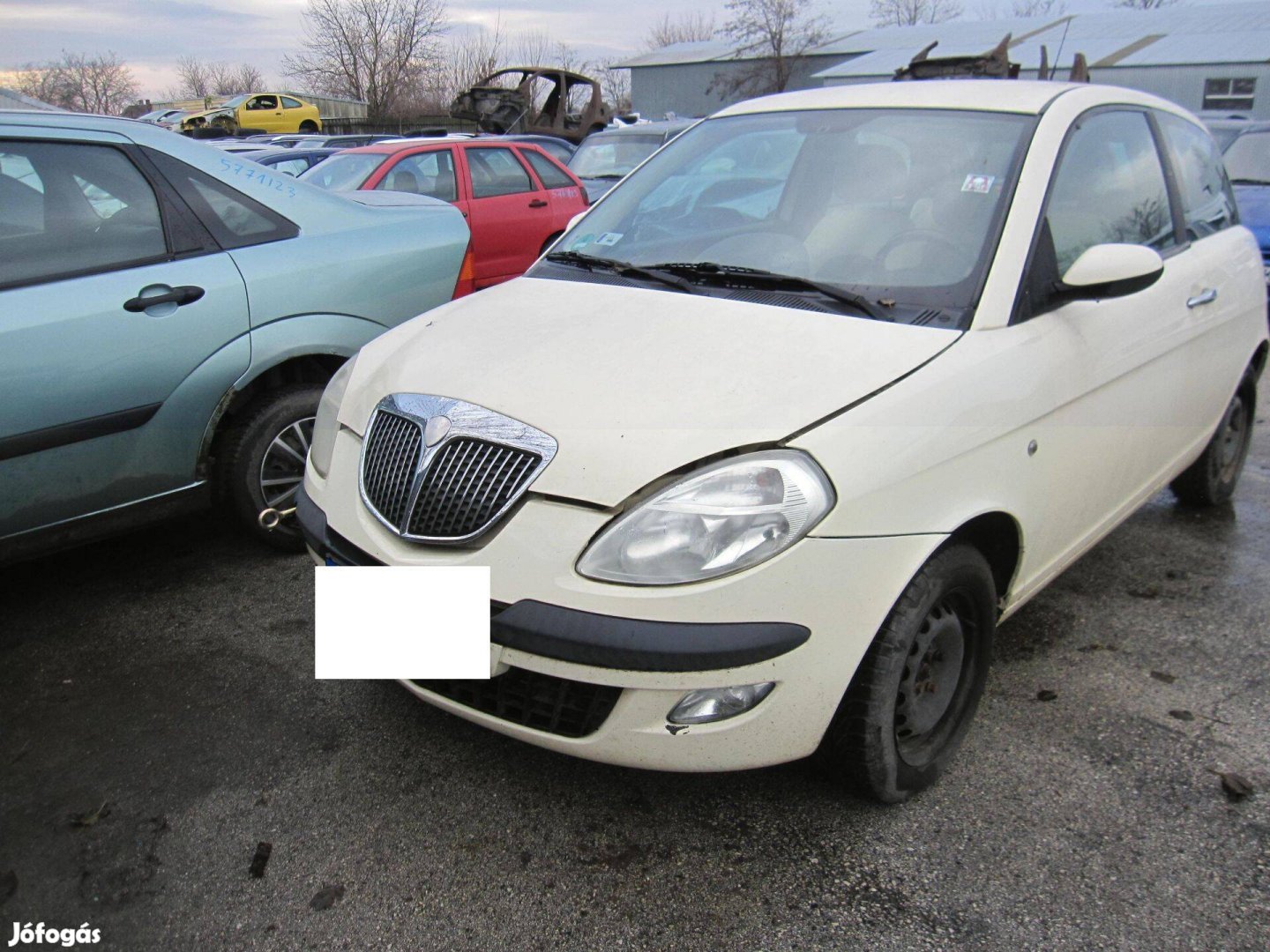 Lancia Y III bontott alkatrészek eladók