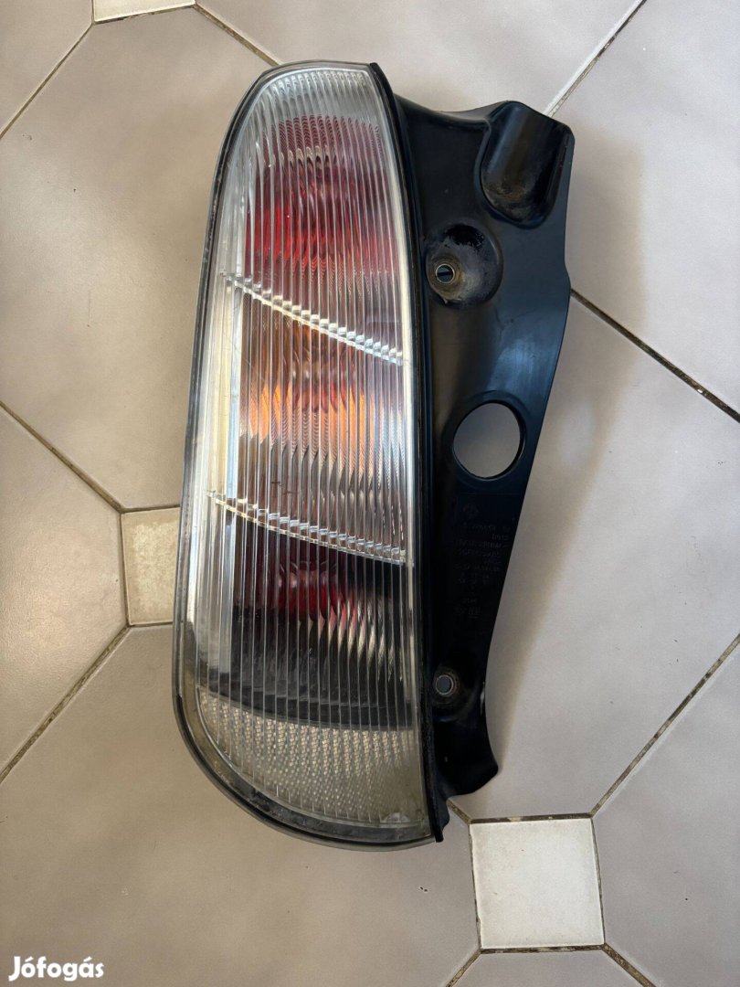 Lancia Y Ypsilon II bal hátsó lámpa 51786658