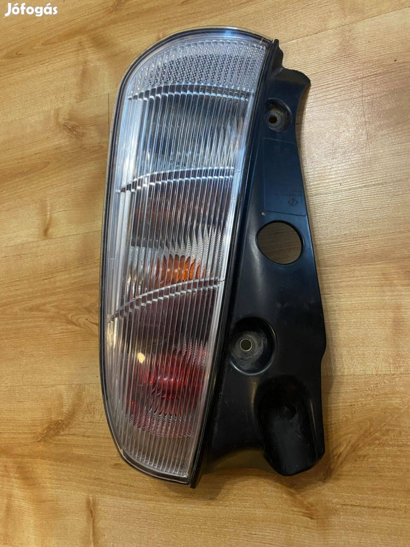 Lancia Y Ypsilon II jobb hátsó lámpa 51786657