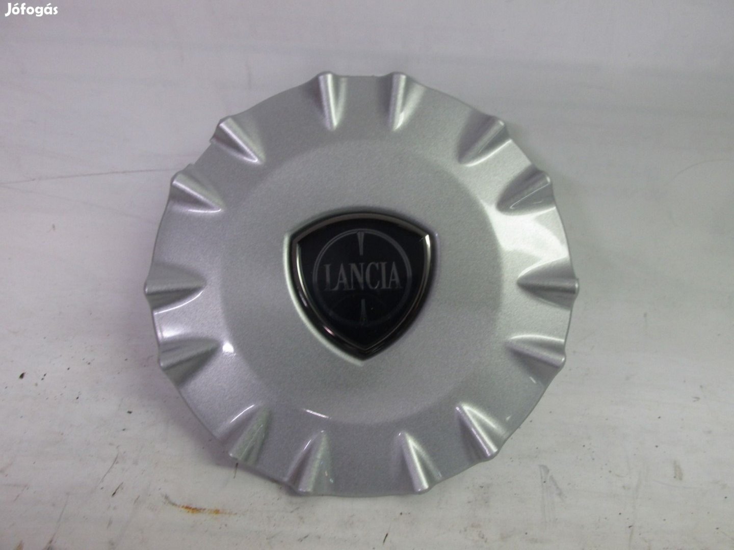 Lancia Ypsilon II. 2003-2011 gyári új felniközép kupak 735467017