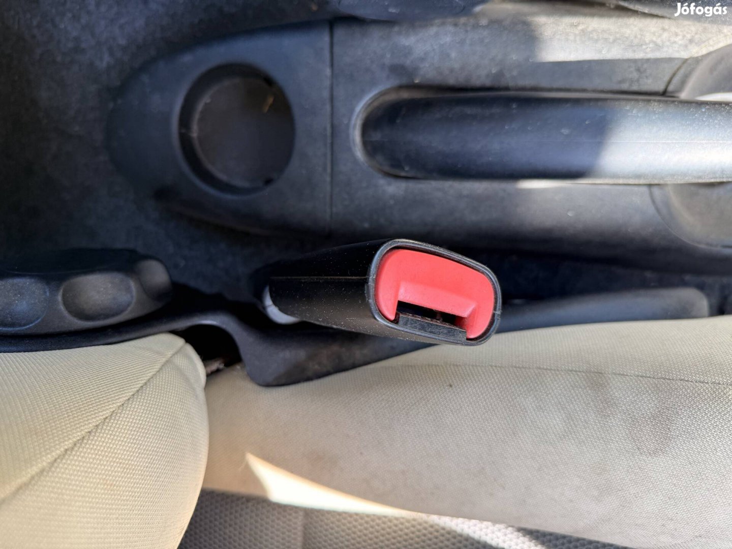 Lancia Ypsilon (3 ajtós ) 1.2B jobb első övfeszítő 