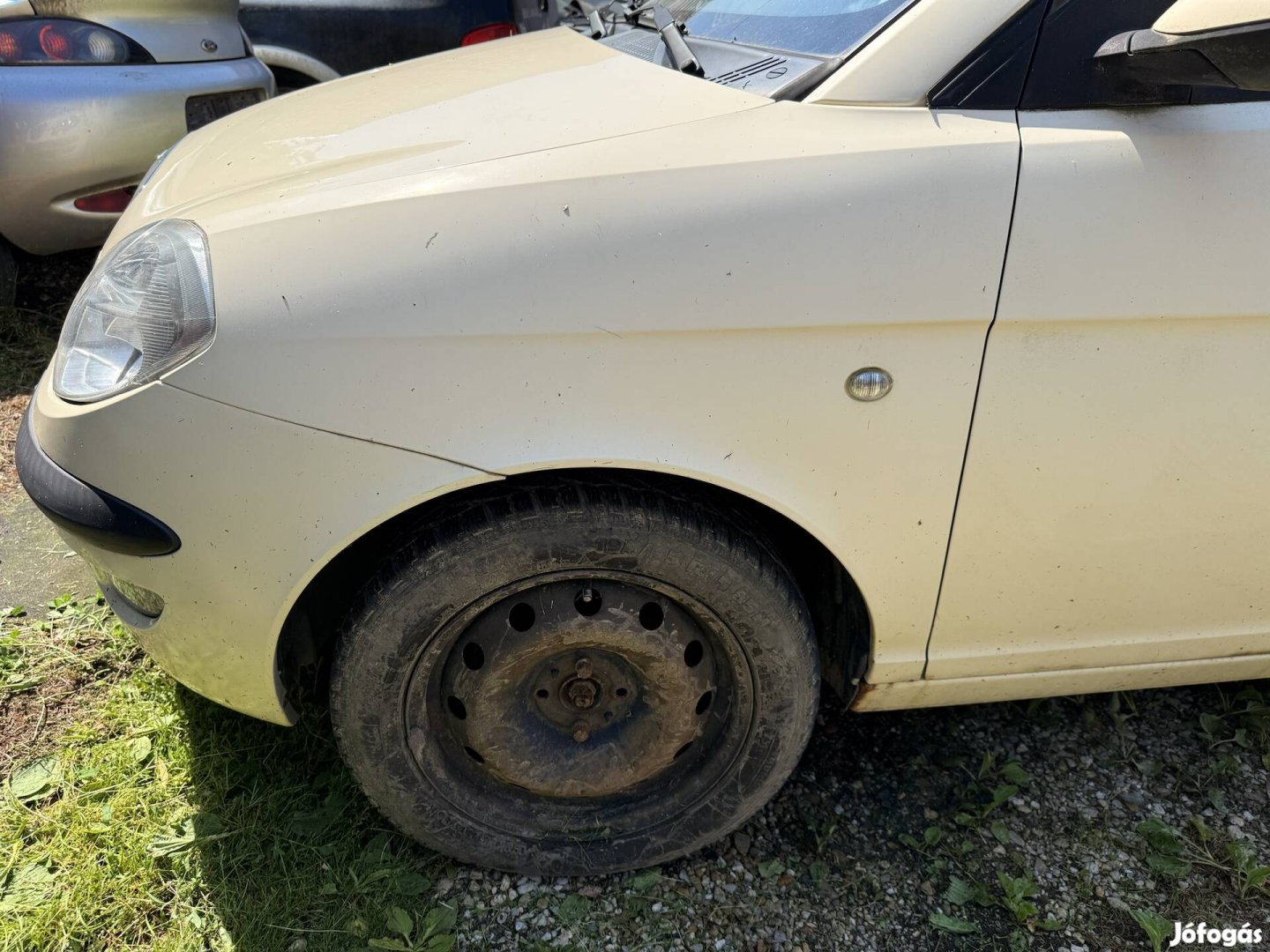 Lancia Ypsilon (3 ajtós ) 1.2 B bal első sárvédő 