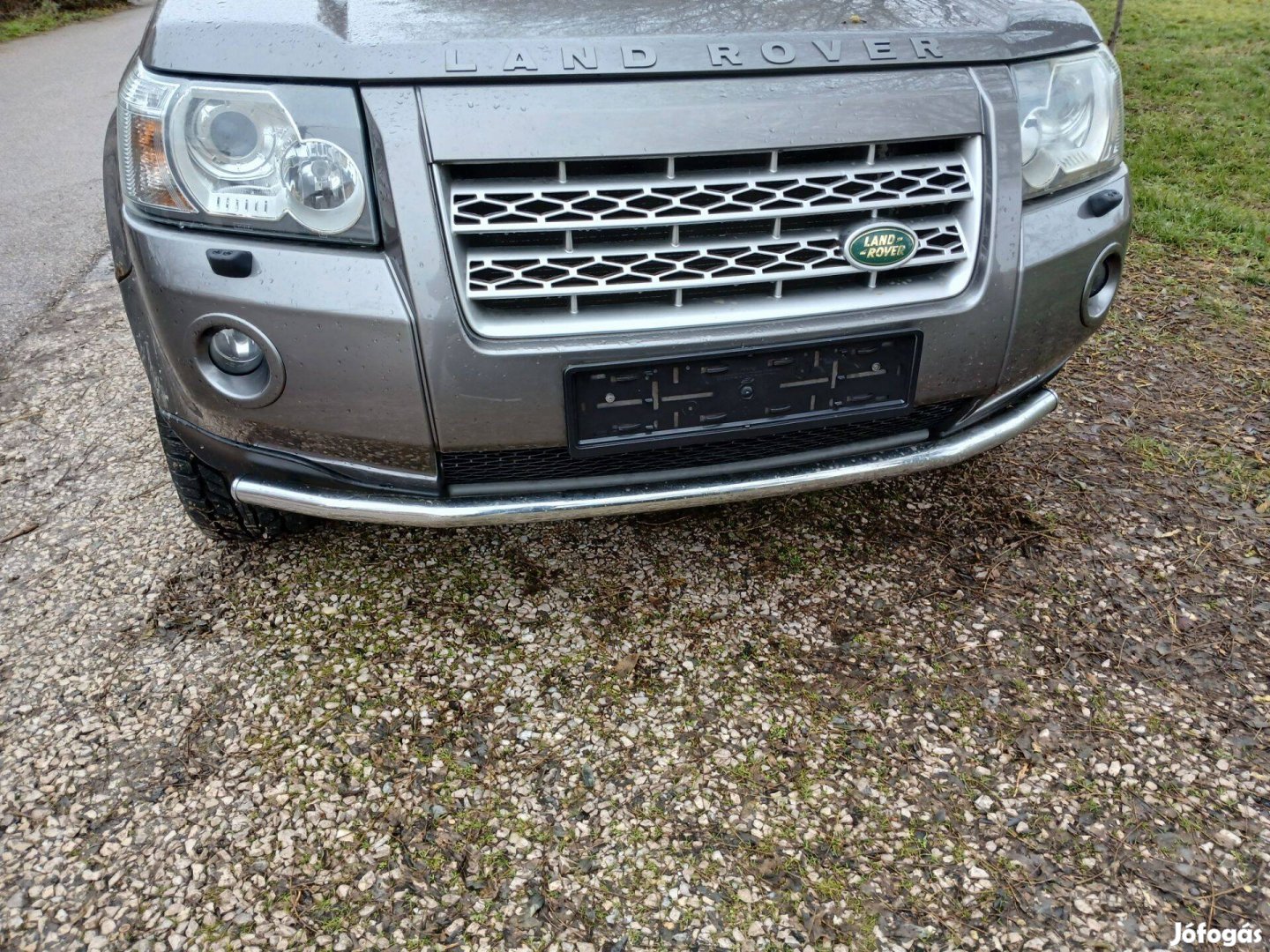 Land Rover Freelander 2 első lökhárító alsó ütköző vas króm színű