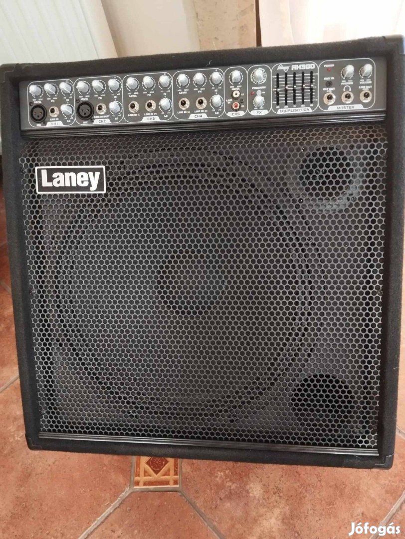 Laney AH300 300W multifunkciós kombó erősítő