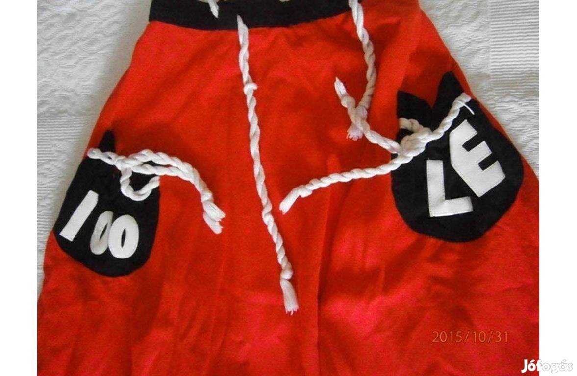 Lány Cowboy jelmez eladó (9)